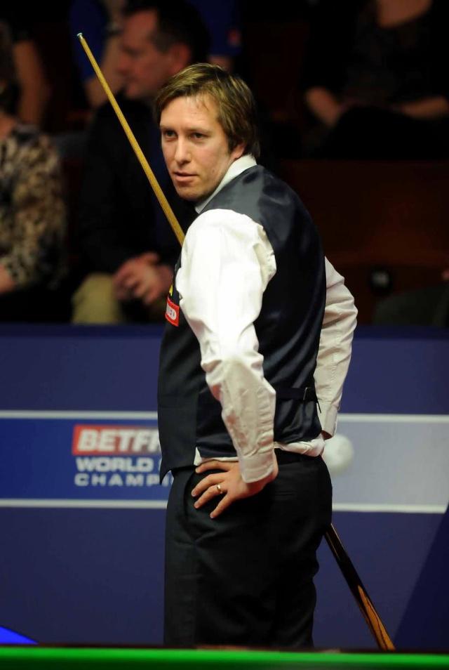 萨围绕自身 萨围绕自身