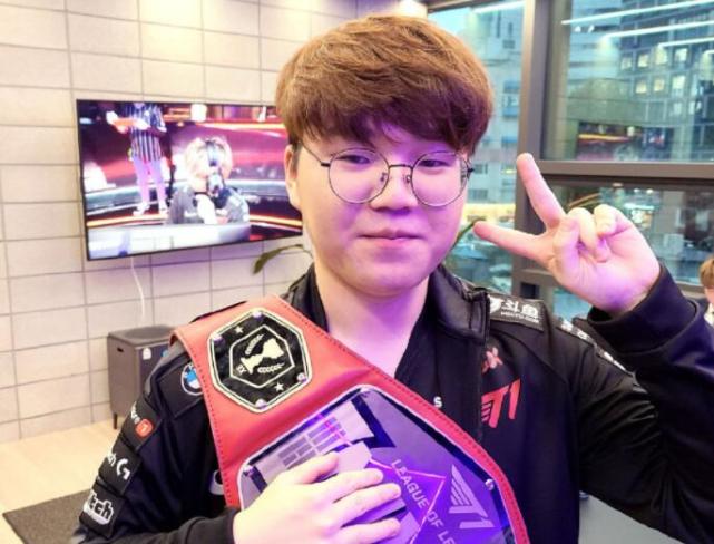 他以激情四 他以激情四