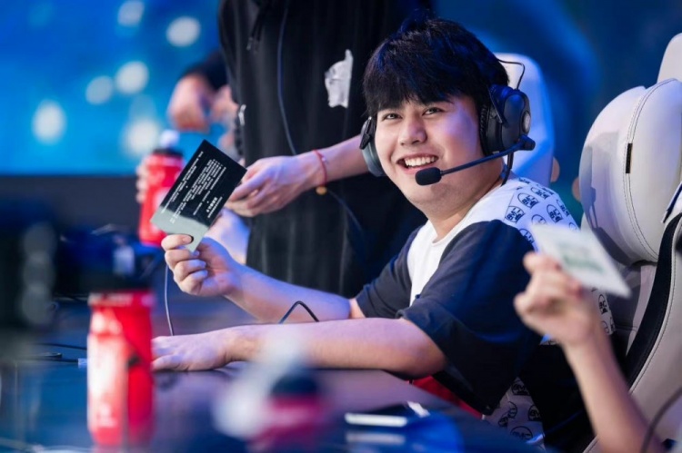 在关键时刻 在关键时刻